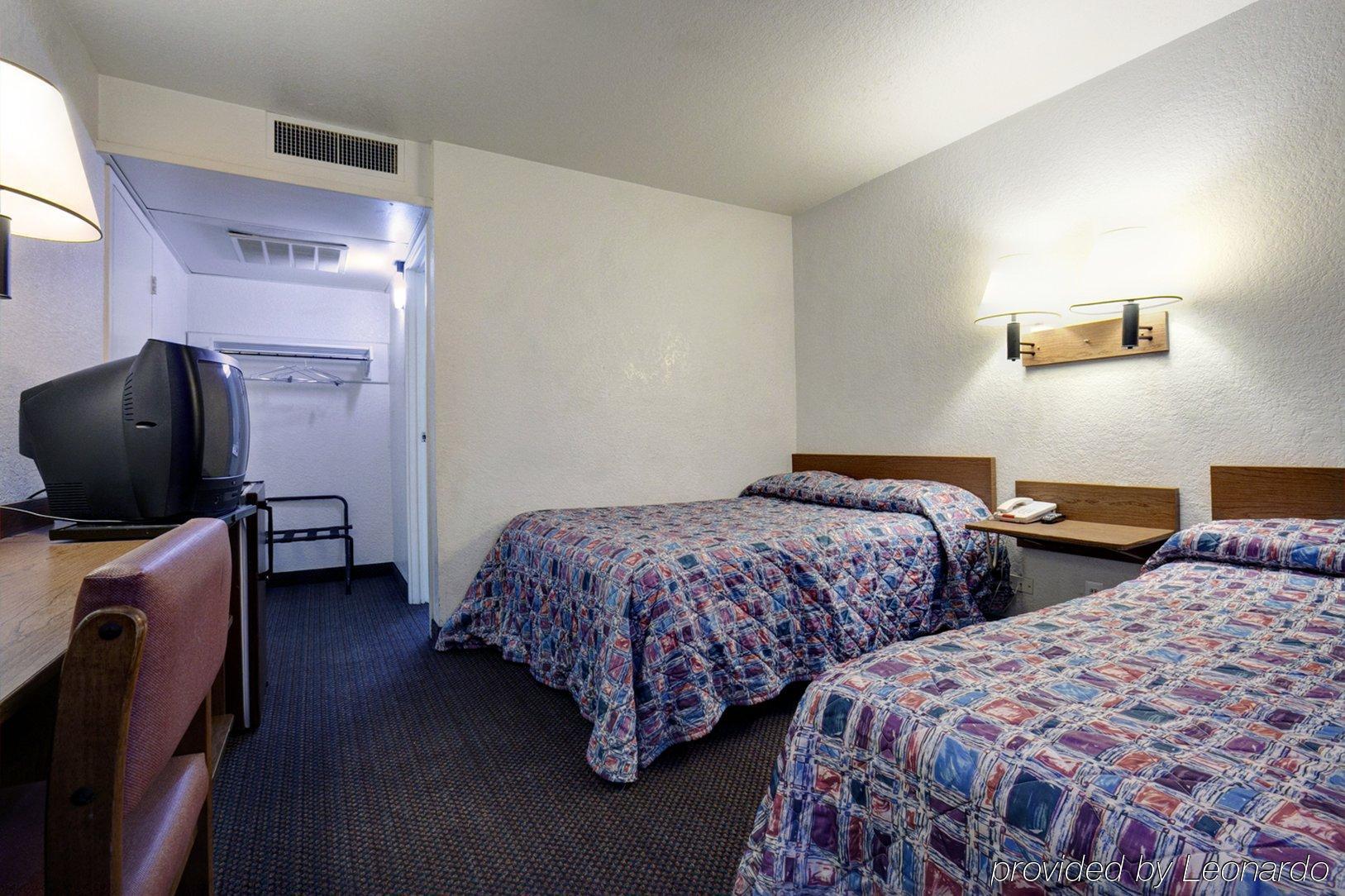 Travelodge By Wyndham Grand Rapids North Walker Rum bild
