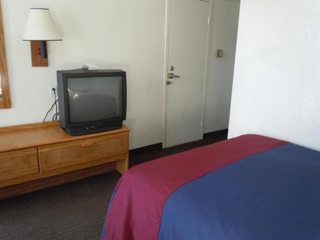 Travelodge By Wyndham Grand Rapids North Walker Rum bild